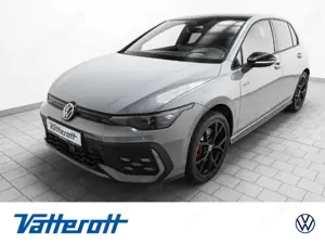 Volkswagen Golf GTI VIII 2.0 TSI DSG Black Style Pano Harman Kardon
