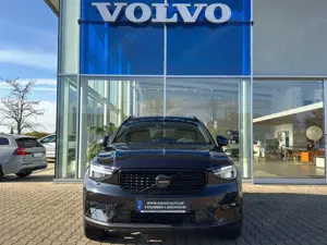 Volvo XC40 B4 Ultra Black Edition Bild 4