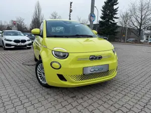 Fiat 500e Komfort-Paket Kamera SHZ PDC Klima Bild 2