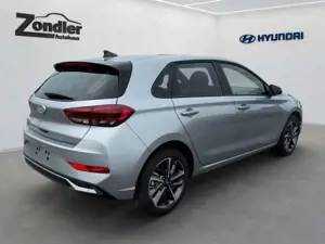 Hyundai i30 1.0 Turbo DCT Advantage Navi Bild 4