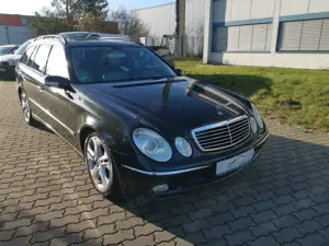 Mercedes-Benz E 320 T Avantgarde TÜV 7 Sitzer Standheizung