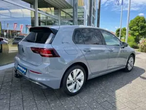 Volkswagen Golf VIII 2.0 TDI DSG+GOAL+ACC+NAVI+AHZ+LED-PLUS+KAMER Bild 5