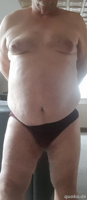 devoter 65 jähriger Witwer sucht ein dominantes Paar das mich zu ihrer Belustigung keusch hält 