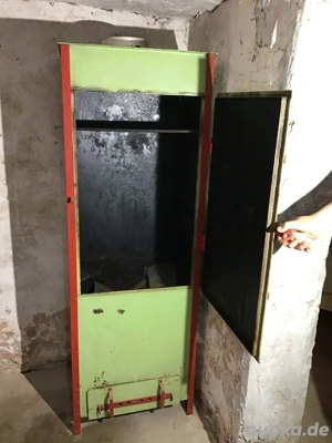 Antiker Räucherofen