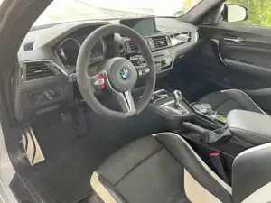 BMW M2 Competition Coupe DKG Run Out Edition Bild 5