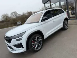 Skoda Kodiaq 2,0TSi RS 4x4 Pano Columbus Alcantara ACC