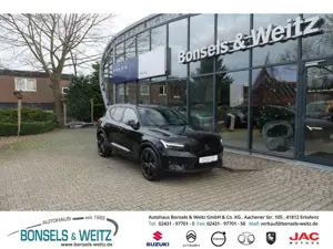 Volvo XC40 Plus Black Edition 2WD AHK-el. klappb. Panorama Na