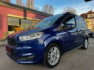 Ford Tourneo Courier Titanium "HU/AU+Service Neu"