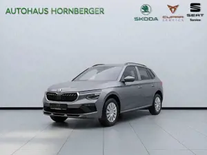 Skoda Kamiq Selection Facelift DSG AHK PDC Tempomat Matrix