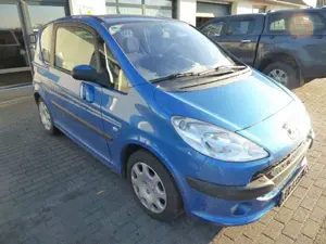 Peugeot 1007 Premium Bild 3