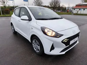 Hyundai i10 1.0 Benzin Select 5-Gang Schaltgetriebe 2WD Bild 2