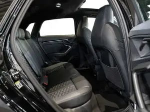 Audi RS3 2.5 TFSI quattro Sportback S tronic 400 PS Bild 4