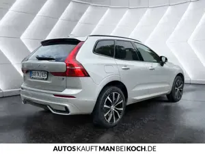 Volvo XC60 B5 AWD Mild-Hybrid Benzin Ultra Dark Bild 5