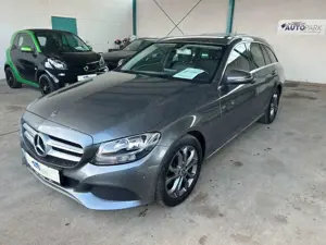 Mercedes-Benz C 200 T CGI Automatik*Navi*Schaltwippen*