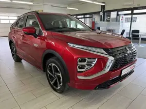 Mitsubishi Eclipse Cross PHEV 4WD Plus Select LenkradHZG Navi BT Bild 4