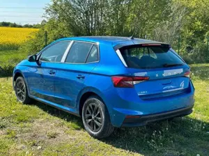 Skoda Fabia 1.0l MPI 59kW Tour LED PDC SHZ Bild 3