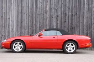 Jaguar XK8 Cabrio 3 Jahre Garantie Bild 2