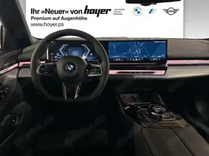 BMW 520 d Touring A M Sportpaket Pro AHK  Head-Up Bild 5
