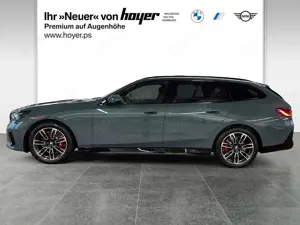 BMW 520 d Touring A M Sportpaket Pro AHK  Head-Up Bild 3