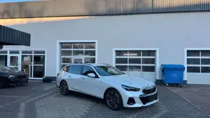 BMW 520 i M Sport AHK Driv Assis Plus Park Assis Pro