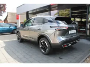 Nissan Qashqai 1.3 DIG-T N-Connecta Winter Komfort Bild 5