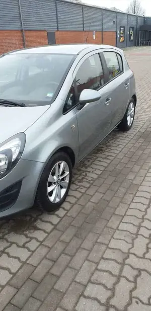 Opel Corsa Corsa 1.4 16V Energy Bild 3