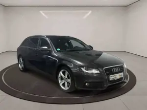 Audi A4 Avant S line Sportpaket / plus quattro