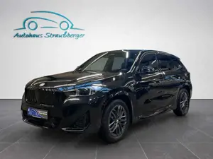 BMW iX1 30 xDr M Sport AHK ACC RFK QI KZU adapt.LED