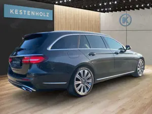 Mercedes-Benz E 400 E 400 d 4M T *EXCLUSIVE*WIDE*MEMO*MASSAGE*SDACH* Bild 3