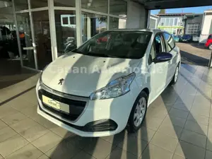 Peugeot 208 Like Klima/Scheckheft/Tempomat/EURO6 Bild 3