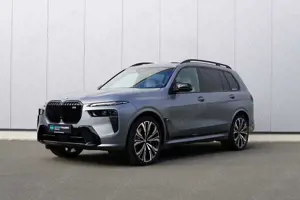 BMW X7 M 60i