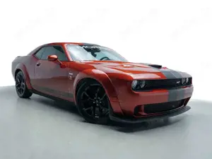 Dodge Challenger 6.4 HEMI SCAT PACK WIDEBODY*SITZBEL*KAMERA*ALPINE