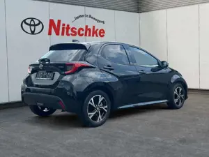 Toyota Yaris 1.5 Hybrid Teamplayer Bild 5