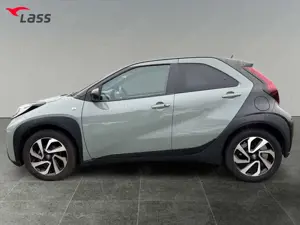 Toyota Aygo 1.0 Pulse Klimaaut SHZ Tempo Kamera GJR Bild 3