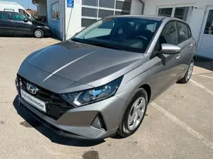 Hyundai i20 1.2neues Model,Bluetooth,Parksensoren sofort