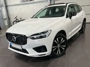 Volvo XC60 2.0 Hybrid Automatik *Navi*Kamera*Panorama*