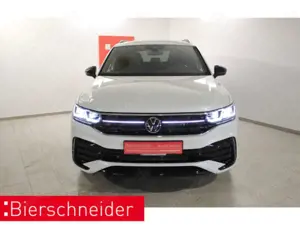 Volkswagen Tiguan Allspace 2.0 TDI DSG 4Mo. 2x R-Line Black FL 20 AHK KAMERA Bild 3