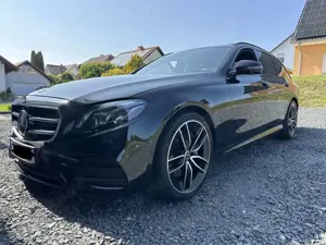 Mercedes-Benz E 350 d AMG aussen wie innen