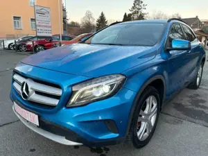 Mercedes-Benz GLA 180 BI XENON  KAMERA