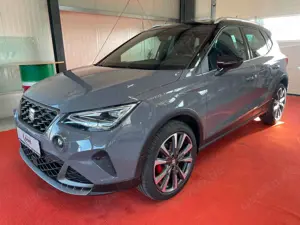 SEAT Arona FR 1.5 TSI DSG *LED*CAM*TOTW*SCHALENSITZE*