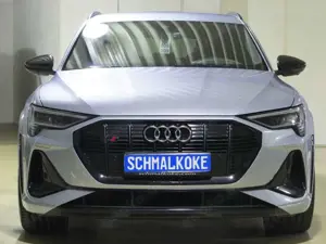 Audi Others e-tron S quattro Leder AHK Navi DAB LM22