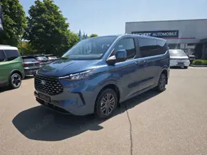 Ford Tourneo Custom 320 L1 170PS Titanium AWD #LEDER Bild 2