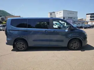 Ford Tourneo Custom 320 L1 170PS Titanium AWD #LEDER Bild 5