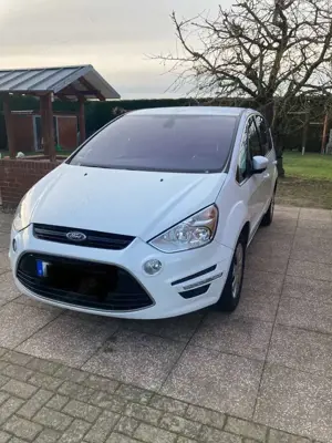 Ford S-Max S-Max Diesel 2.2 TDCi DPF Titanium Bild 2