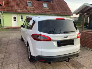 Ford S-Max S-Max Diesel 2.2 TDCi DPF Titanium Bild 5