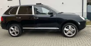 Porsche Cayenne S V8 Pano Leder Bi-Xenon Navi STHZ Bild 4