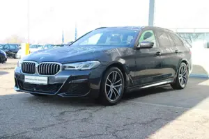 BMW 520 d Touring M Sport Komfortsitze HUD Pano ACC
