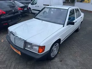 Mercedes-Benz 190 190 D Oldtimer Schiebedach Tüv neu