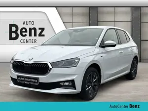 Skoda Fabia 1.0 TSI TOUR *LED*KESSY*NAVI*pACC*R.KAM* Klima