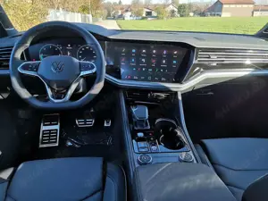 Volkswagen Touareg 3.0 V6 TDI ABT R-Line 4Motion UPE 118.180 € Bild 4